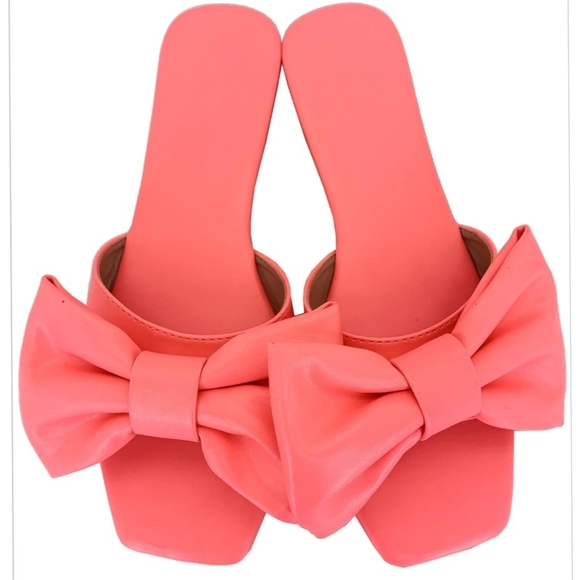 👄Just In 👄 Bella Bow Coral color - Picture 6 of 10